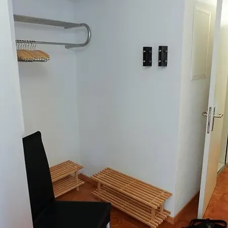 Haus Luegisland, 1-4 Gaeste شقة أروسا